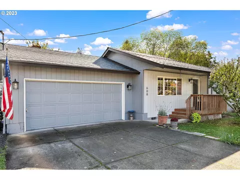 608 SE Sumner St, Camas, WA 98607