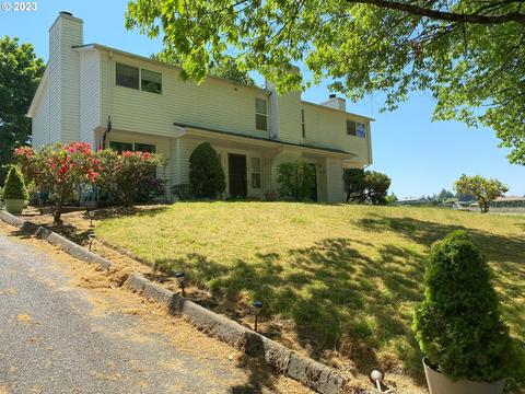 14702 NE Milton St #10, Portland, OR 97230