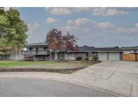 8813 NE 130th Ct, Vancouver, WA 98682