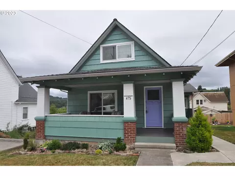 475 SW Tichenor St, Clatskanie, OR 97016