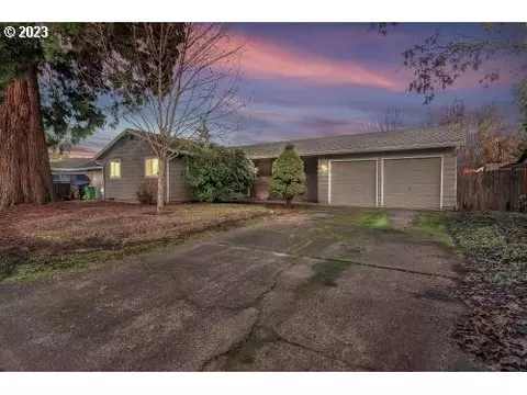 1933 28th Ave, Forest Grove, OR 97116