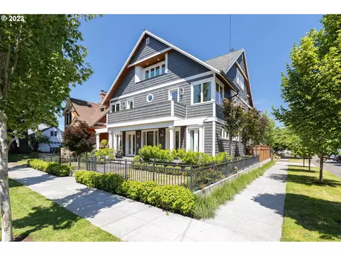 85 NE Highland St, Portland, OR 97211