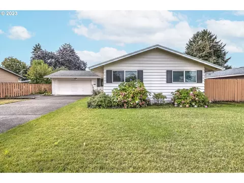 1500 NE Arrowwood St, Hillsboro, OR 97124