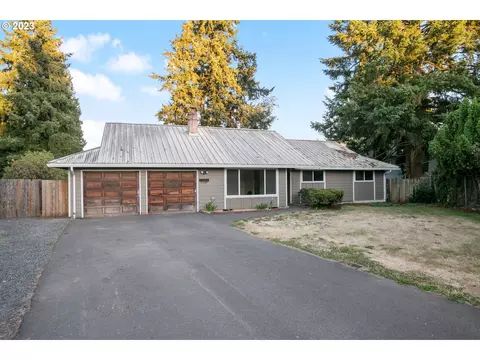 8209 NW 4th Ave, Vancouver, WA 98665