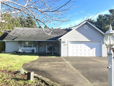 2110 Willow Loop, Florence, OR 97439 photo 1