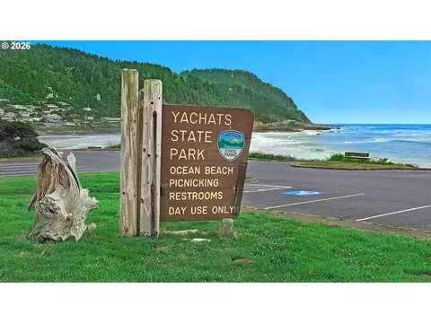 2050 Overleaf Loop, Yachats, OR 97498 photo 42