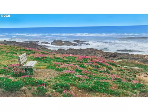 2050 Overleaf Loop, Yachats, OR 97498 photo 38