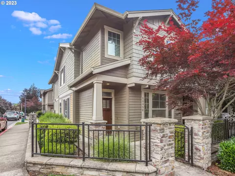 15950 NW Central Dr, Portland, OR 97229