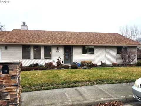 825 E Tamarack Ave, Hermiston, OR 97838 photo 1