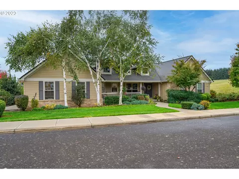 2706 NW Horizon Dr, Mcminnville, OR 97128