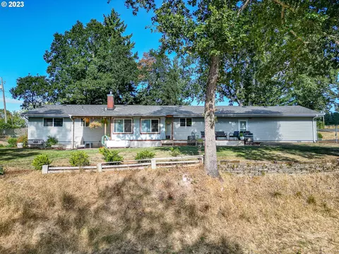 82838 Bear Creek Rd, Creswell, OR 97426