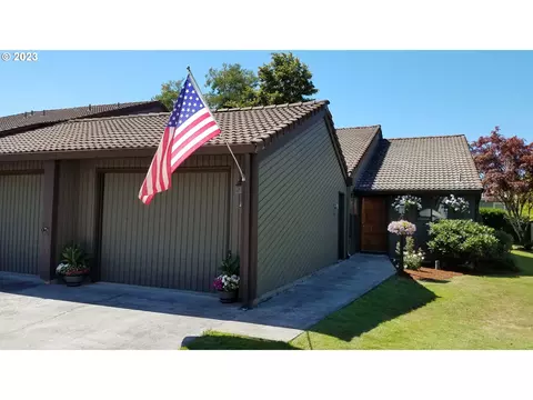 13804 NW 10th Ct #1-A, Vancouver, WA 98685