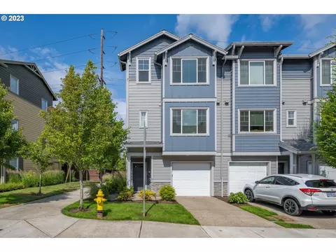 157 NE 78th Ave, Beaverton, OR 97006