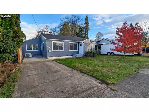 243 S 7th St, Lebanon, OR 97355
