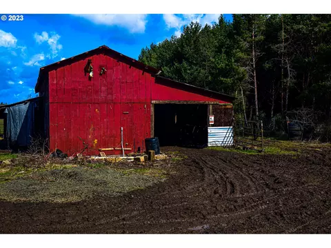 39135 Mount Hope Dr #503, Lebanon, OR 97355