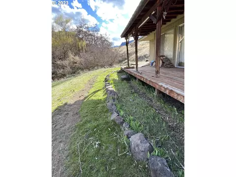 76099 Lower Imnaha Rd, Imnaha, OR 97842