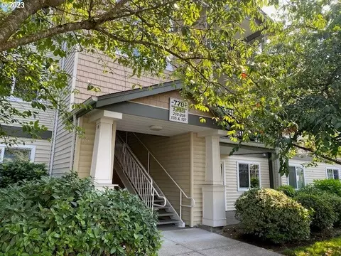 770 NW 185th Ave #105, Beaverton, OR 97006