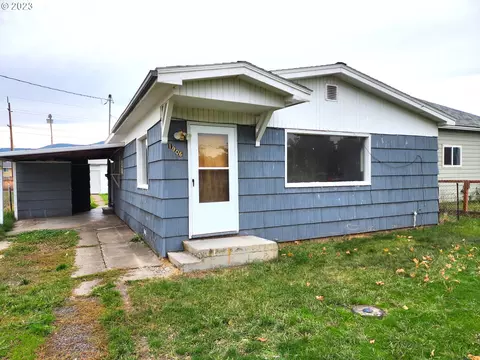 1906 E Penn Ave, La Grande, OR 97850