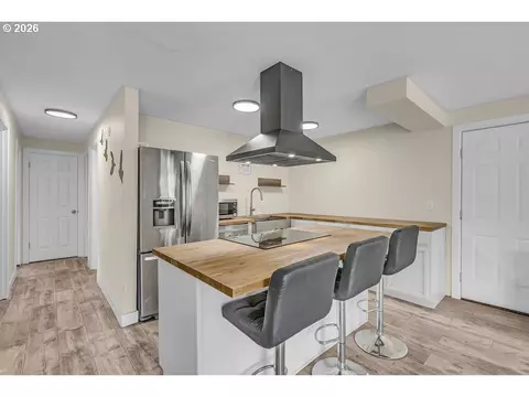 Kitchen - 211 Fox St, Rainier, OR 97048 photo 2 of 5