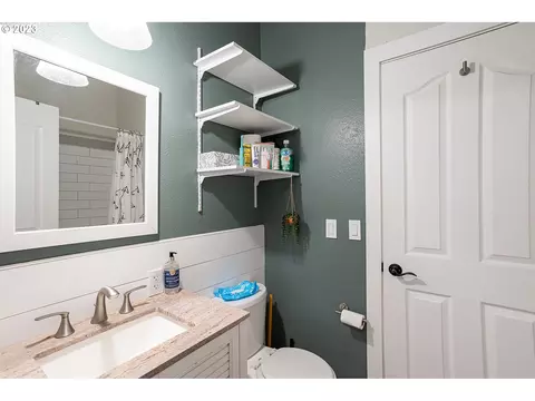 485 E 2nd St, Halsey, OR 97348 photo 13