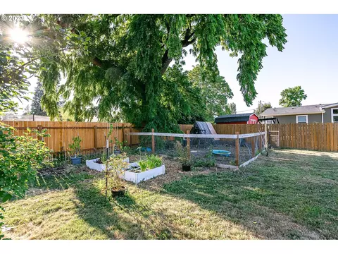 485 E 2nd St, Halsey, OR 97348 photo 40