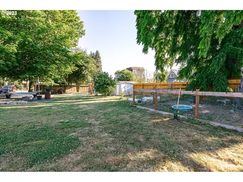 485 E 2nd St, Halsey, OR 97348 photo 31
