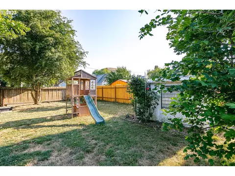 485 E 2nd St, Halsey, OR 97348 photo 39