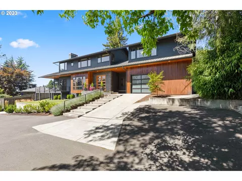 3221 SW Hamilton Ct, Portland, OR 97239
