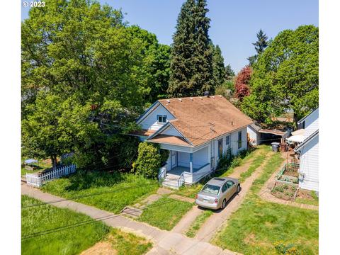127 NE Jackson St, Hillsboro, OR 97124