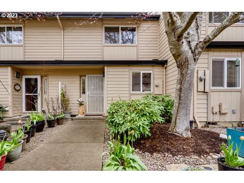 1586 Fetters Loop, Eugene, OR 97402 photo 1