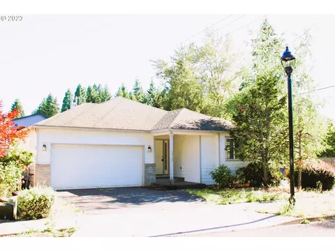 14202 SE Territory Dr, Clackamas, OR 97015