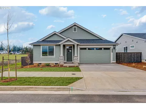 1805 S Locust St, Canby, OR 97013