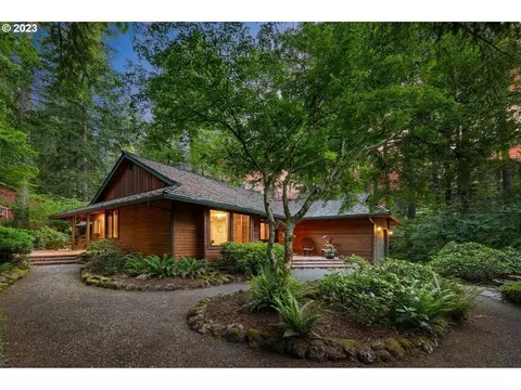 27905 NE 36th St, Camas, WA 98607