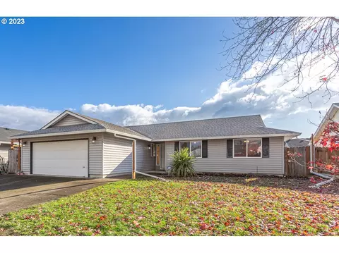 16921 NE 22nd St, Vancouver, WA 98684