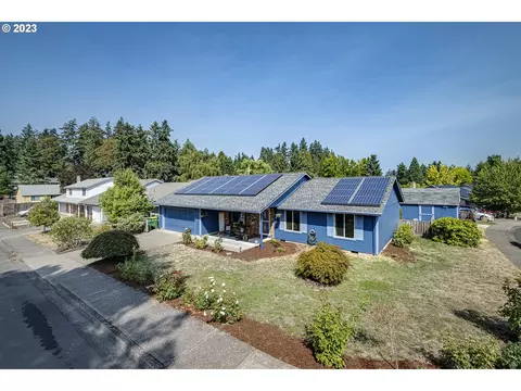 17351 SW Barcelona Way, Beaverton, OR 97007