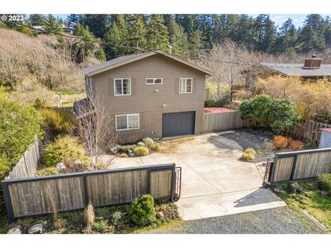 8189 Nehalem Rd, Manzanita, OR 97130