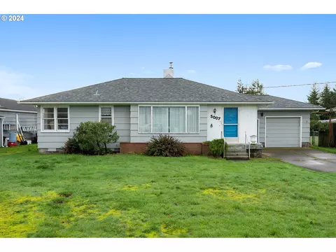 5007 Mountain View Dr, Tillamook, OR 97141