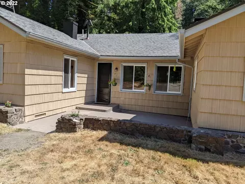 20980 E Country Club Loop, Brightwood, OR 97011