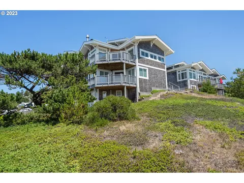 535 Capes Pt, Oceanside, OR 97134