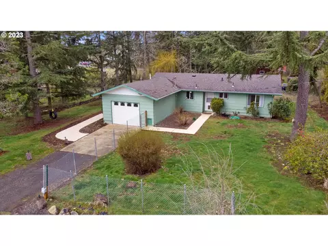 2151 SW Fairview Ave, Dallas, OR 97338
