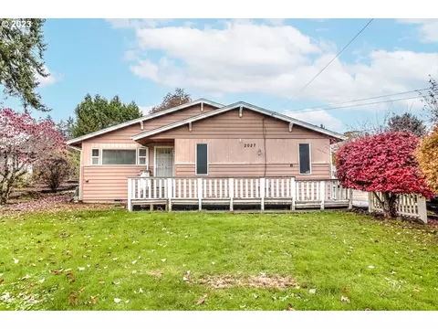 2027 E Main St, Hillsboro, OR 97123