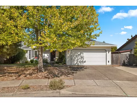 277 NE Kinsale Ct, Hillsboro, OR 97124