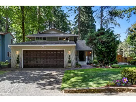 7904 SW Willowbottom Way, Durham, OR 97224