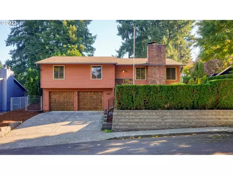 11695 SW Fairview Ln, Portland, OR 97223