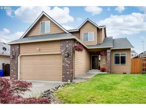 3204 SE 24th Ter, Gresham, OR 97080