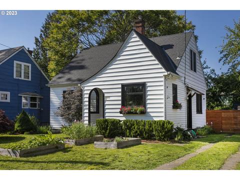 3105 N Winchell St, Portland, OR 97217