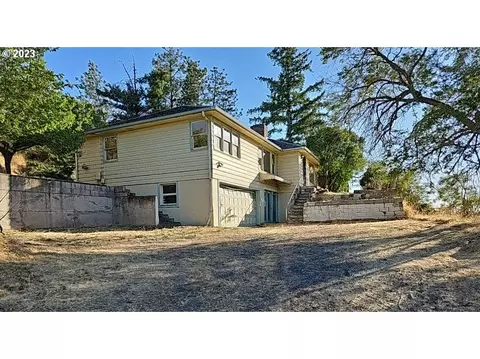 513 SE 12th Dr, Pendleton, OR 97801