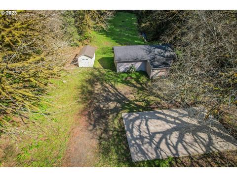 8811 N Fork Siuslaw Rd, Florence, OR 97439