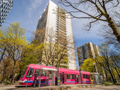 255 SW Harrison St #9A, Portland, OR 97201