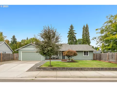 171 NE 37th Ave, Hillsboro, OR 97124